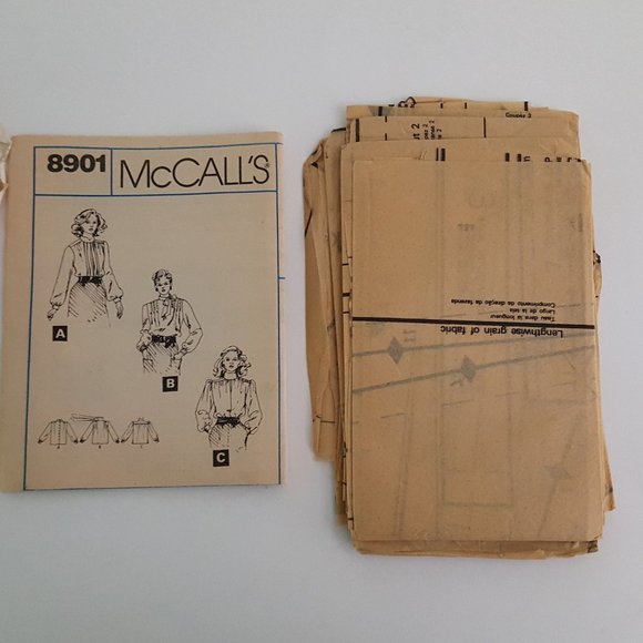Vintage McCall's Sewing Pattern 8901 Liz Claiborne Blouses Miss Size 8 Bust 31.5 - Picture 4 of 10